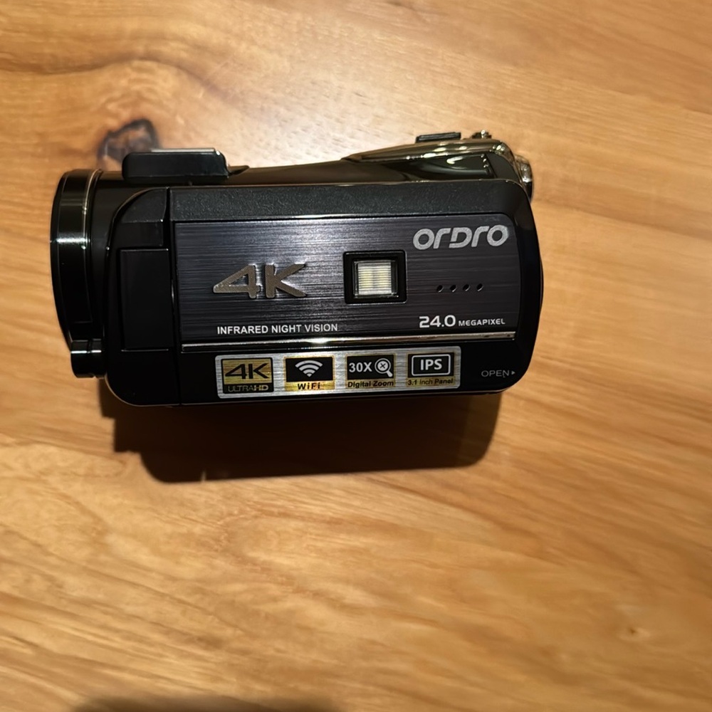 4K Camcorder - Black